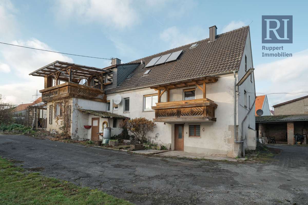 Thumbnail-Haus zum Kaufen in Kleinrinderfeld Limbachshof 350.000,00 € 238.6 m²