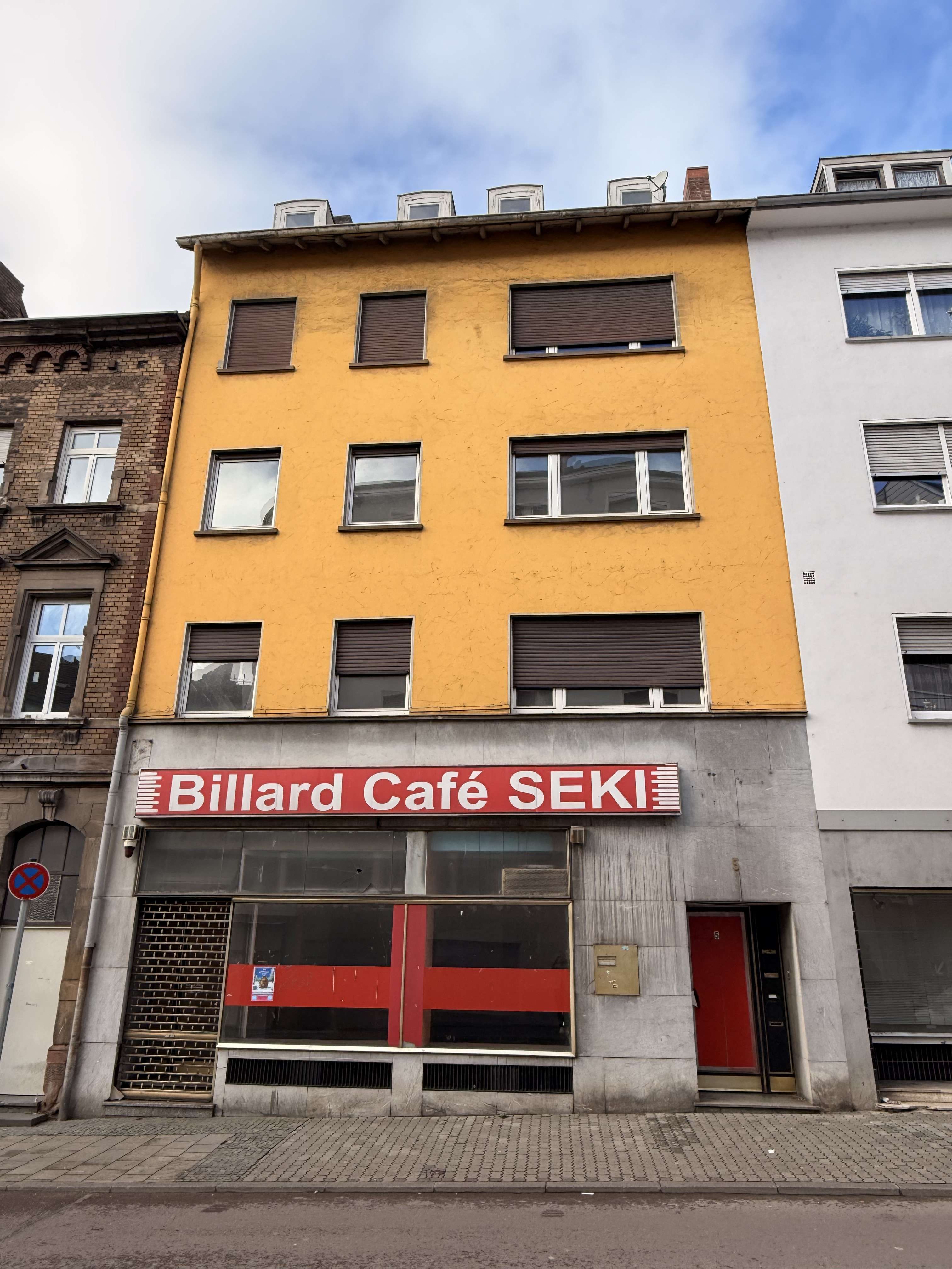 Thumbnail-Haus zum Kaufen in Saarbrücken 465.000,00 € 405 m²