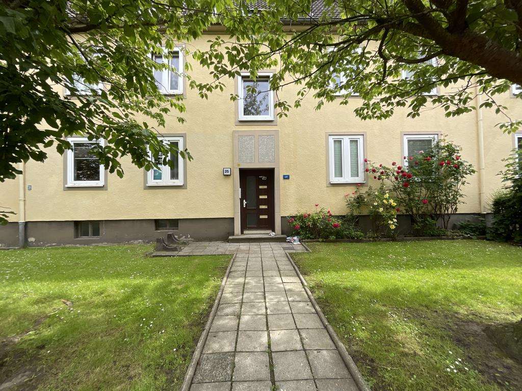 Thumbnail-Wohnung zum Mieten in Wilhelmshaven 319,00 € 35.98 m²
