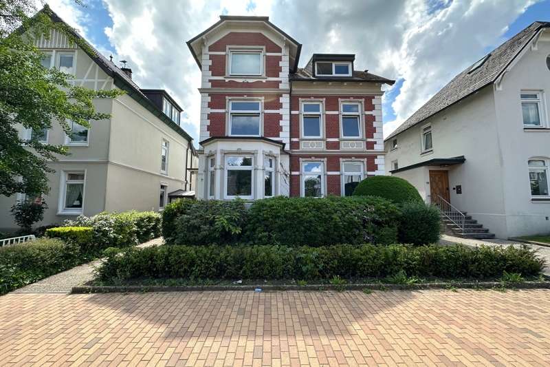 Thumbnail-Wohnung zum Mieten in Elmshorn 985,00 € 90 m²