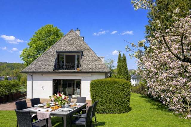 Thumbnail-Haus zum Kaufen in Aachen 1.275.000,00 € 176 m²