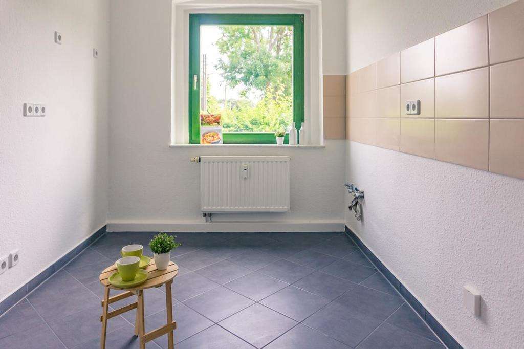 Thumbnail-Wohnung zum Mieten in Chemnitz 285,00 € 50.73 m²