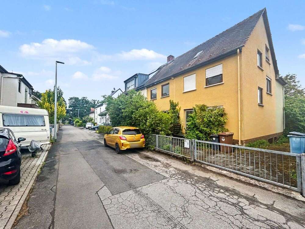Thumbnail-Haus zum Kaufen in Kelkheim (Taunus) 599.000,00 € 150 m²