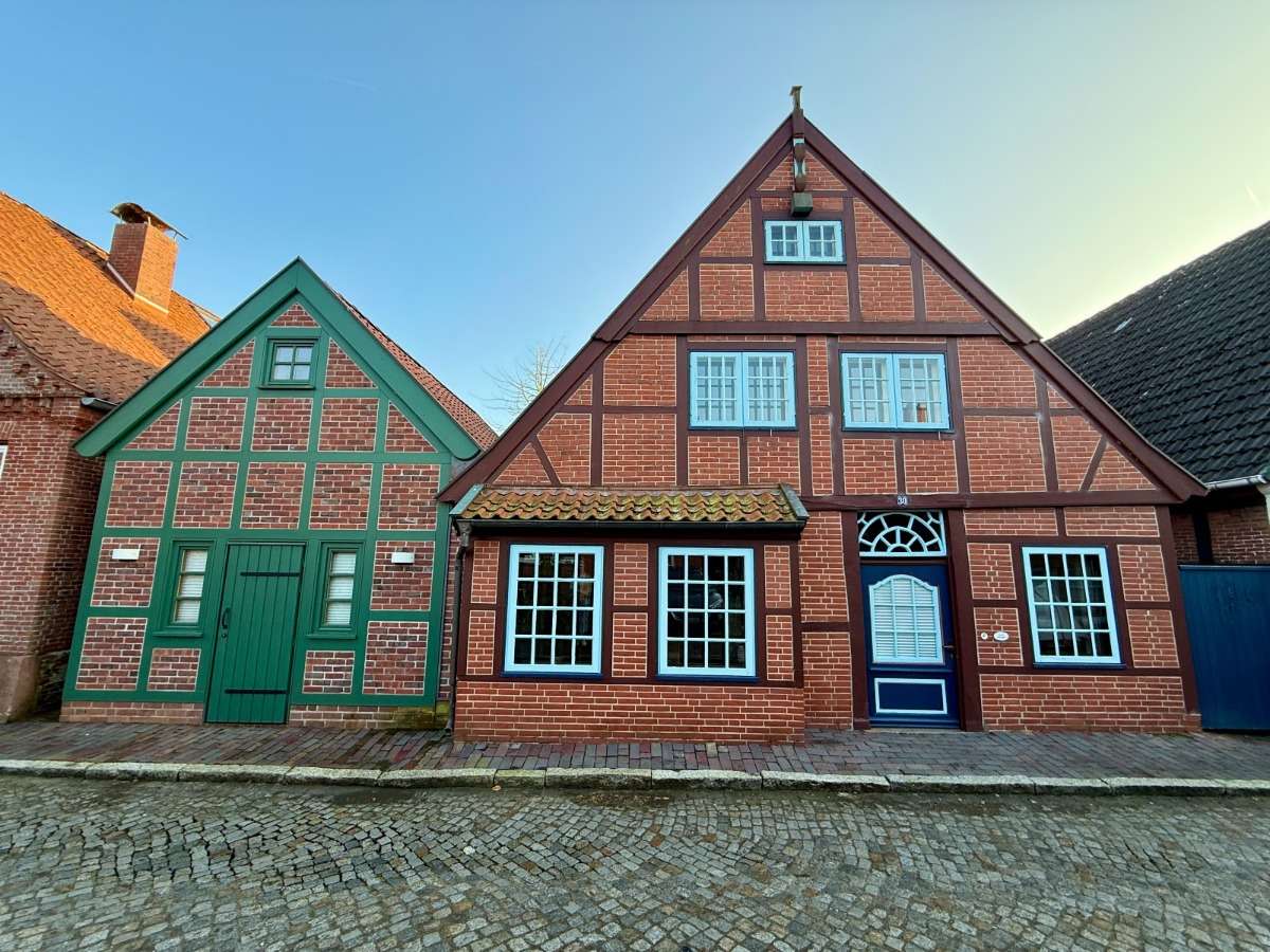 Thumbnail-Haus zum Kaufen in Otterndorf 429.000,00 € 200 m²