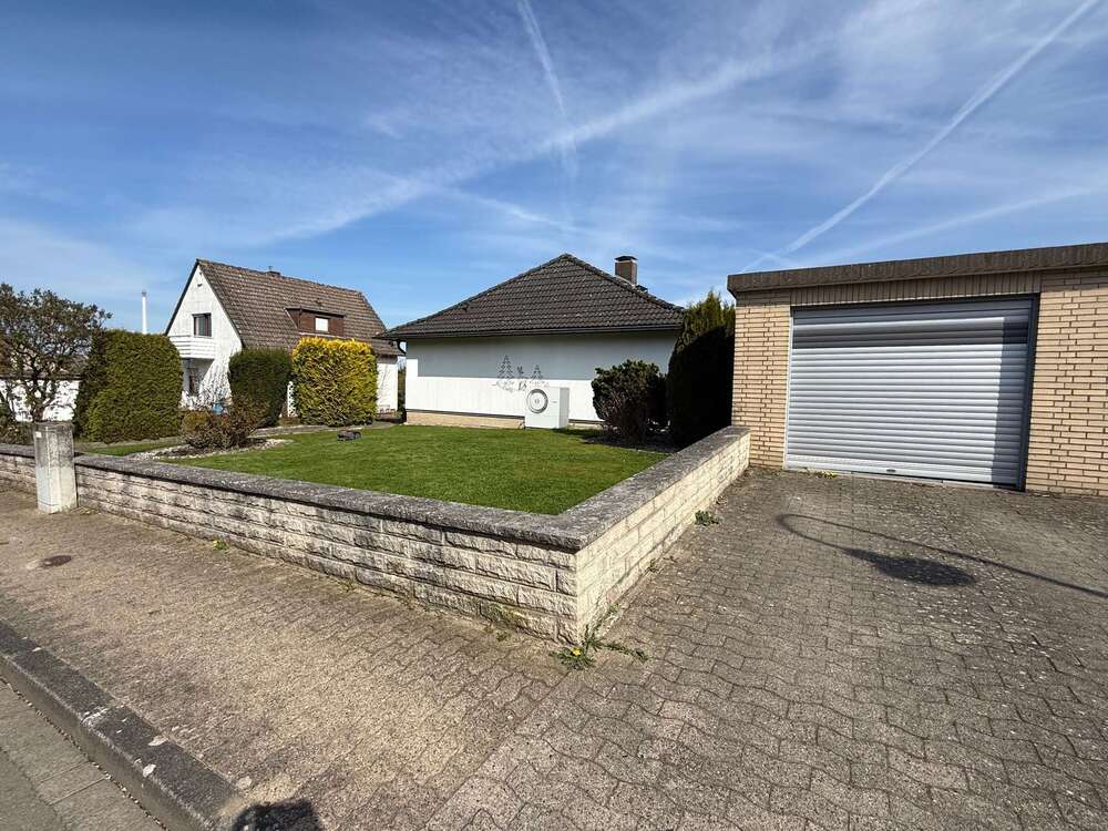 Thumbnail-Haus zum Kaufen in Schöningen 169.000,00 € 122.86 m²