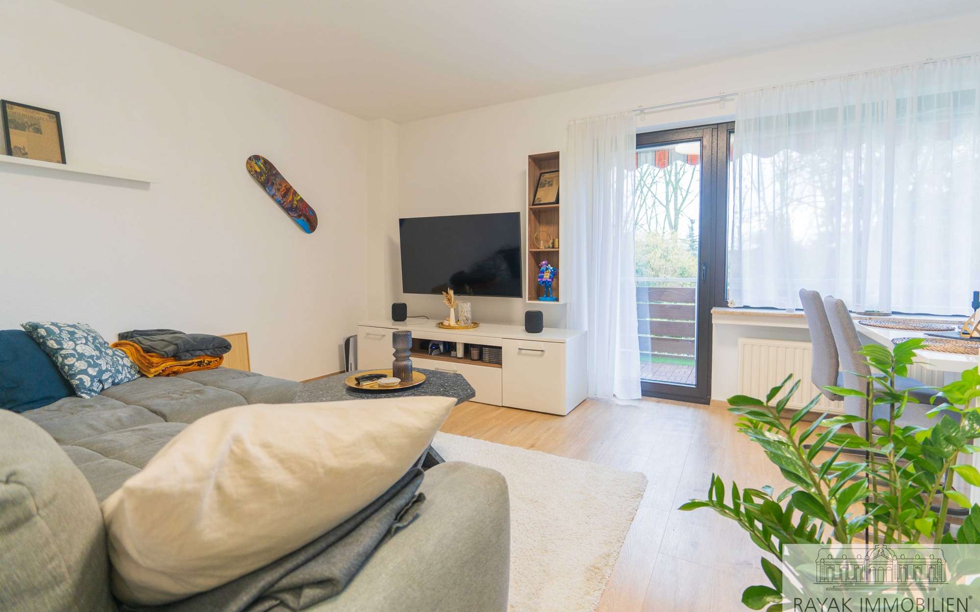 Thumbnail-Wohnung zum Mieten in Düsseldorf Urdenbach 700,00 € 64 m²