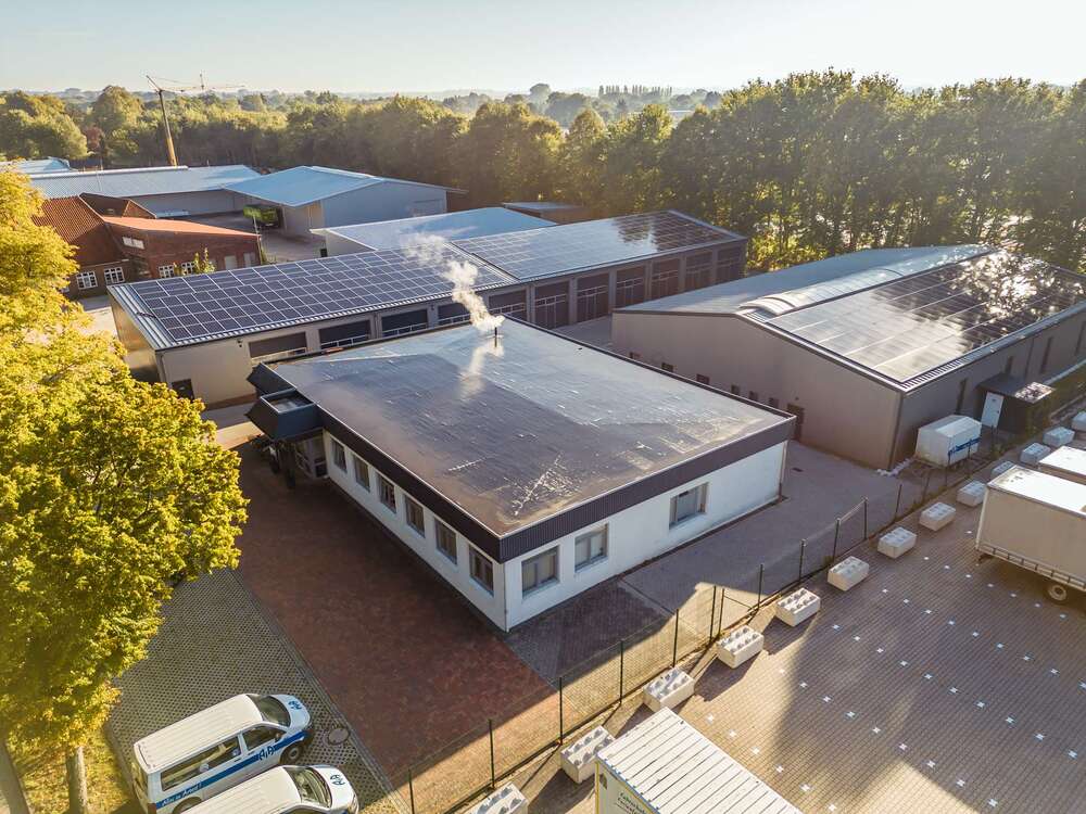 Thumbnail-Einzelhandel in Westerstede 1.950,00 € 415 m²