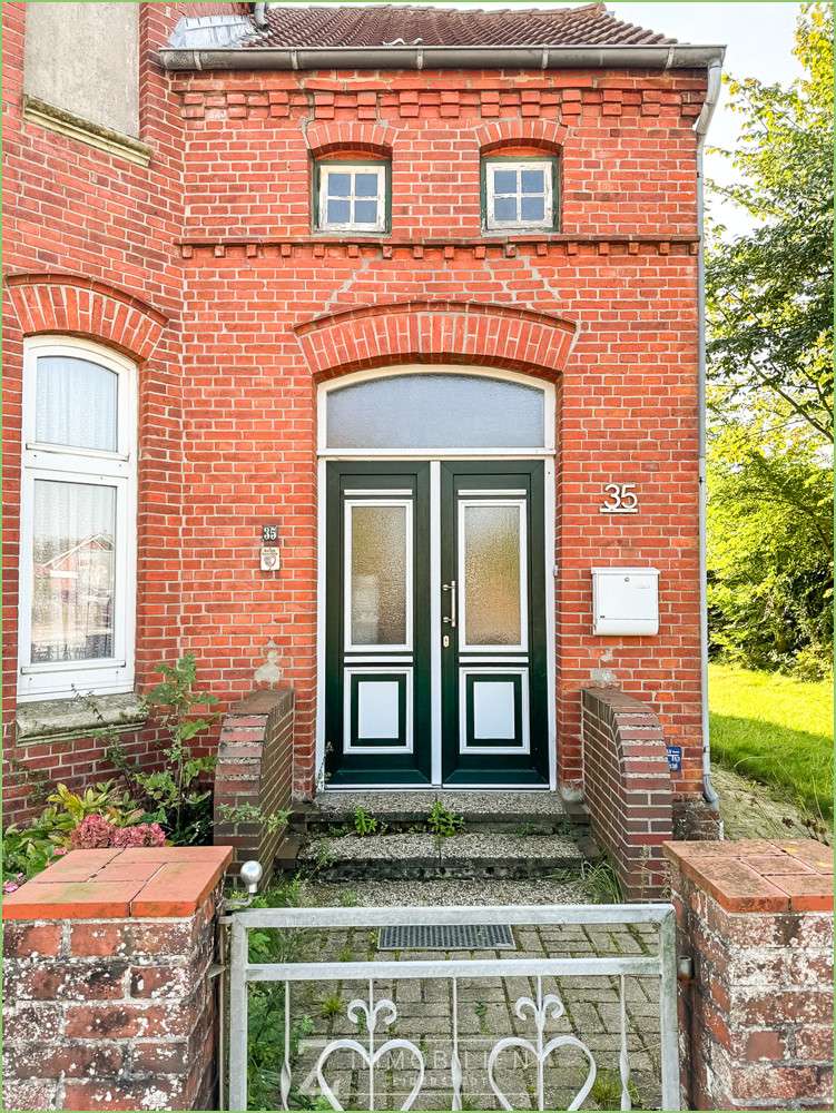 Thumbnail-Haus zum Kaufen in Garding 199.000,00 € 189 m²