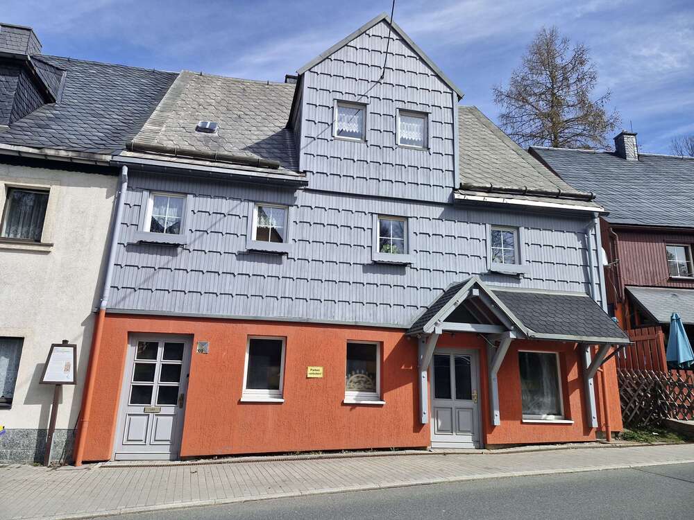 Thumbnail-Haus zum Kaufen in Seiffen 85.000,00 € 210 m²