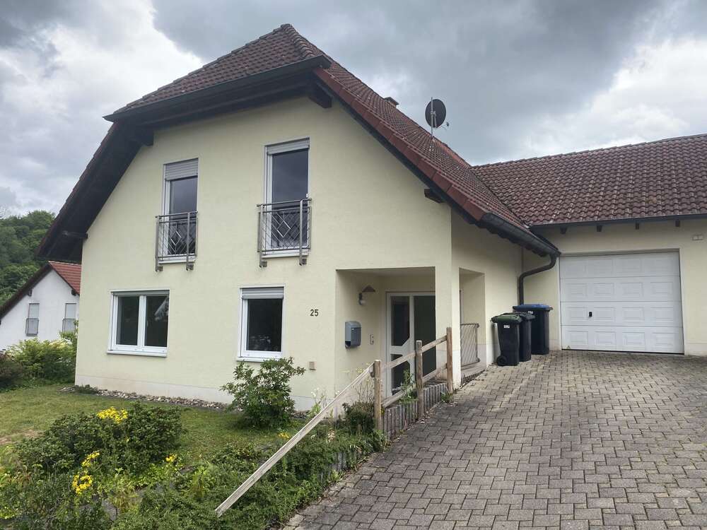 Thumbnail-Haus zum Mieten in Quirnbach 1.600,00 € 205 m²
