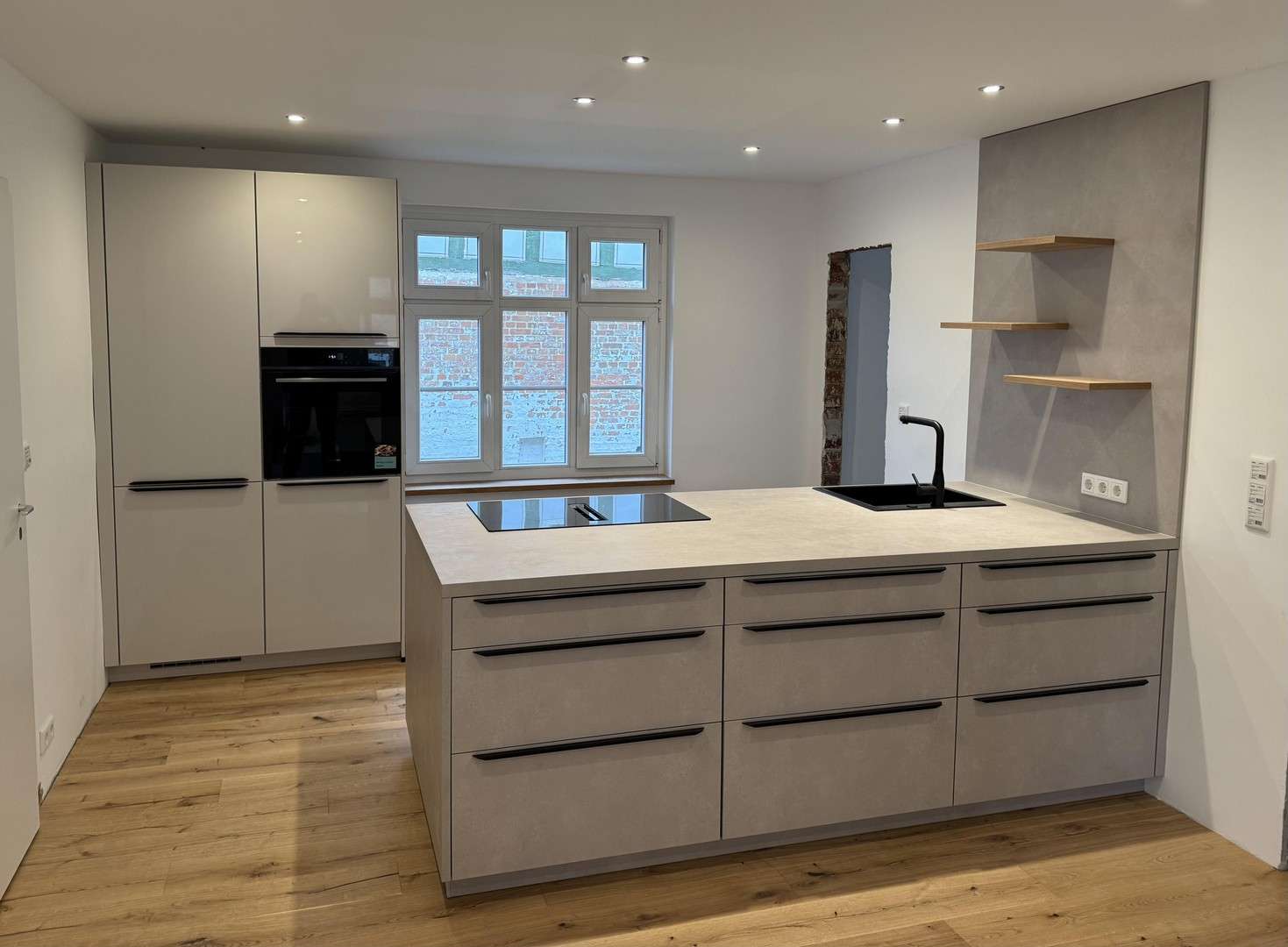 Thumbnail-Haus zum Kaufen in Wolfhagen-Istha 377.000,00 € 144 m²