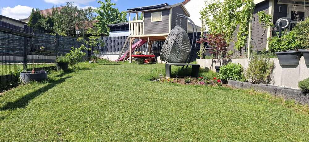 Thumbnail-Wohnung zum Kaufen in Gärtringen 585.000,00 € 107 m²