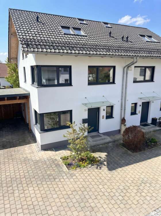 Thumbnail-Haus zum Kaufen in Neuching 959.000,00 € 175 m²