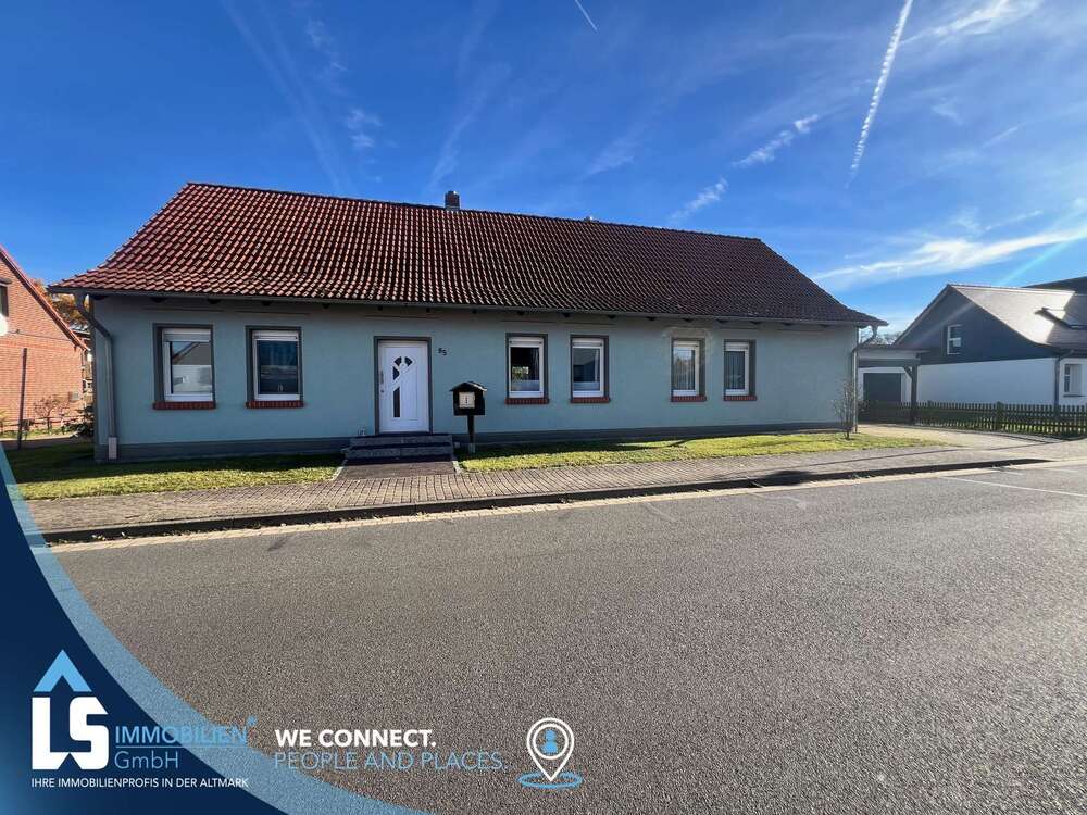 Thumbnail-Haus zum Kaufen in Bittkau 219.000,00 € 182 m²