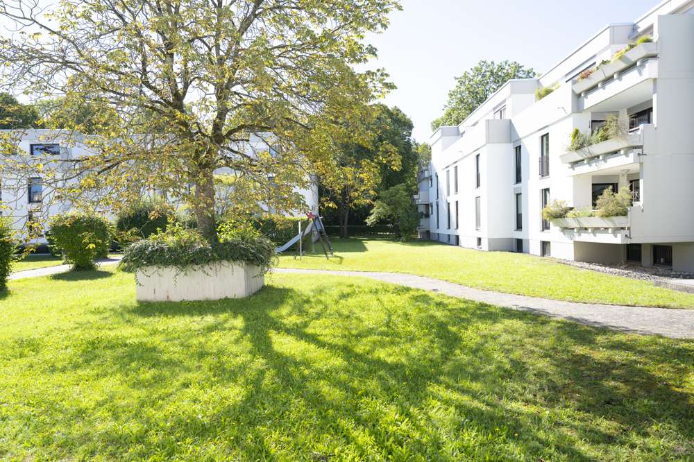 Thumbnail-Wohnung zum Kaufen in München Nymphenburg 690.000,00 € 80 m²