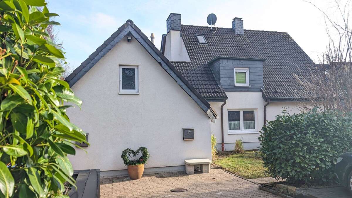 Thumbnail-Haus zum Kaufen in Langenfeld 495.000,00 € 170 m²