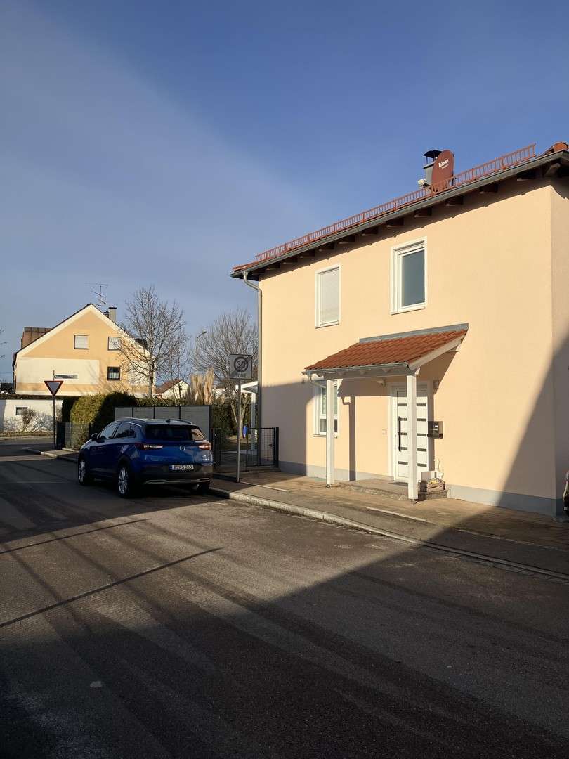 Thumbnail-Haus zum Kaufen in Augsburg 880.000,00 € 156 m²