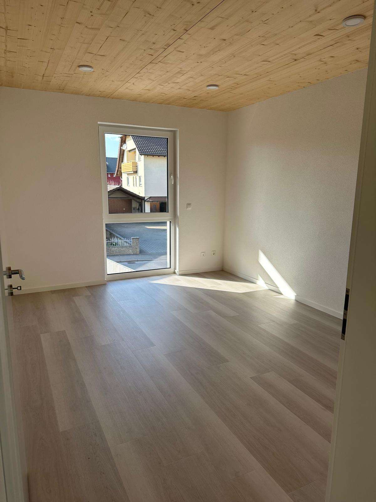 Thumbnail-Wohnung zum Kaufen in Neuried 365.000,00 € 92 m²