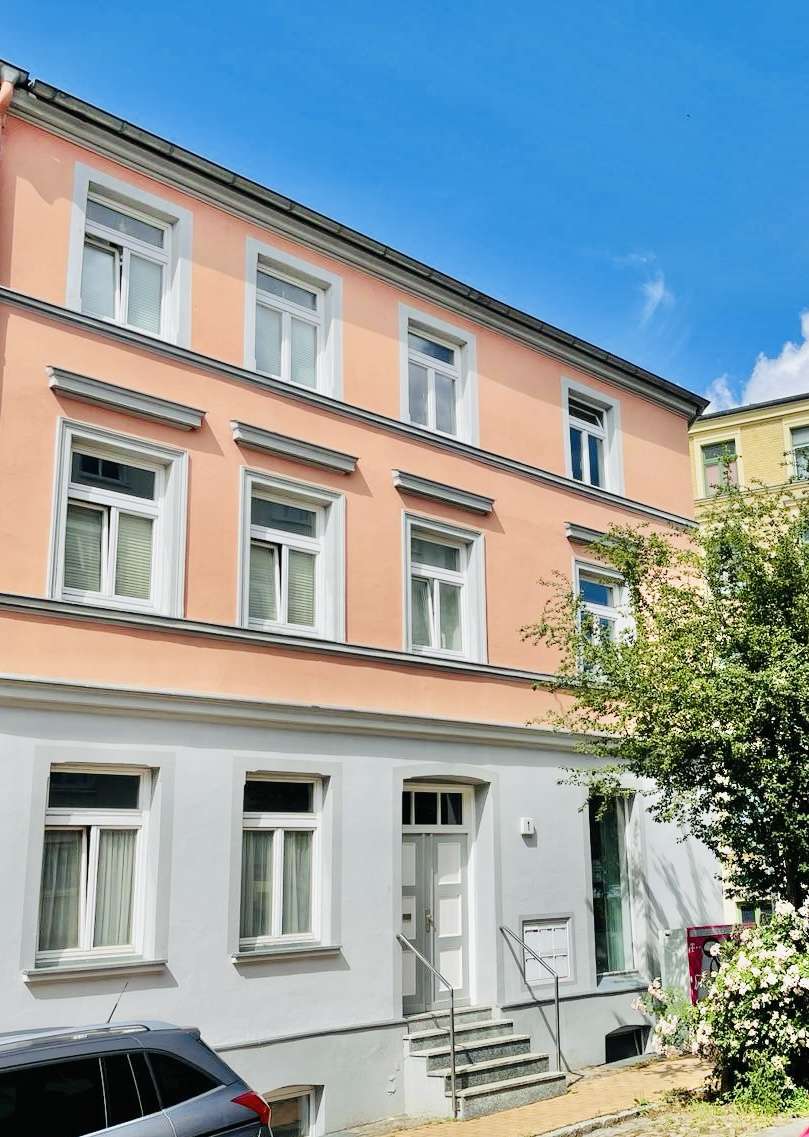 Thumbnail-Haus zum Kaufen in Schwerin 650.000,00 € 302 m²