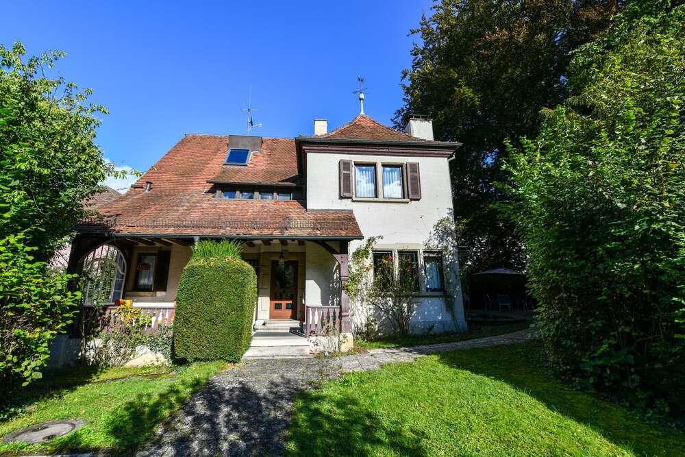 Thumbnail-Haus zum Kaufen in Ludwigsburg 2.100.000,00 € 200 m²