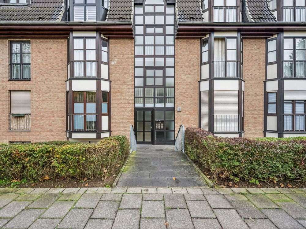 Thumbnail-Wohnung zum Kaufen in Düsseldorf 329.000,00 € 77 m²