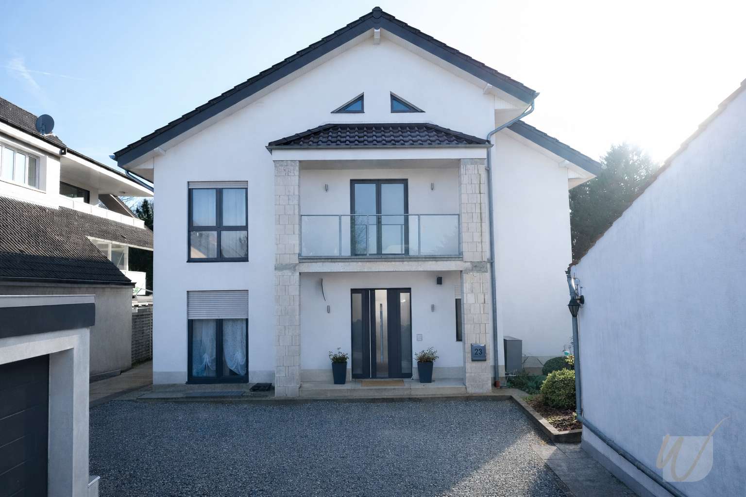 Thumbnail-Haus zum Kaufen in Solingen Auf der Höhe 959.000,00 € 275 m²