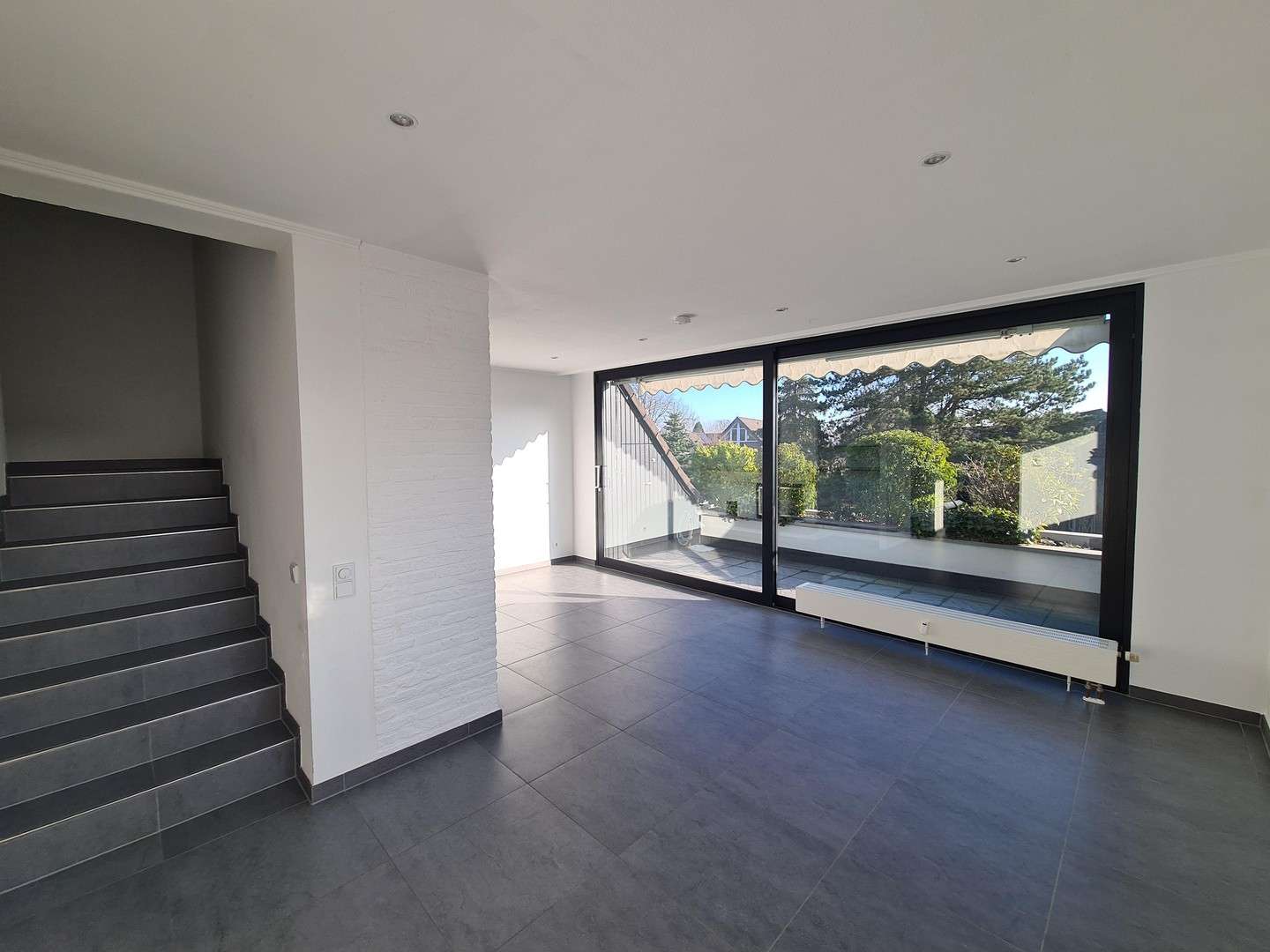 Thumbnail-Wohnung zum Kaufen in Düsseldorf 425.000,00 € 78 m²