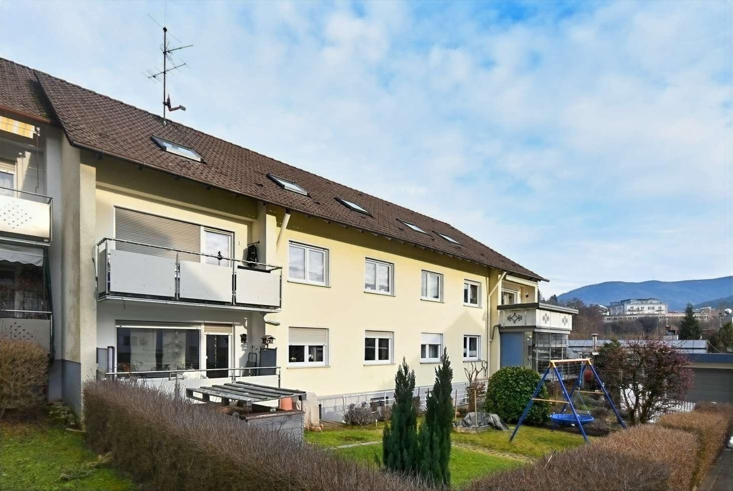 Thumbnail-Haus zum Kaufen in Elzach 680.000,00 € 264 m²