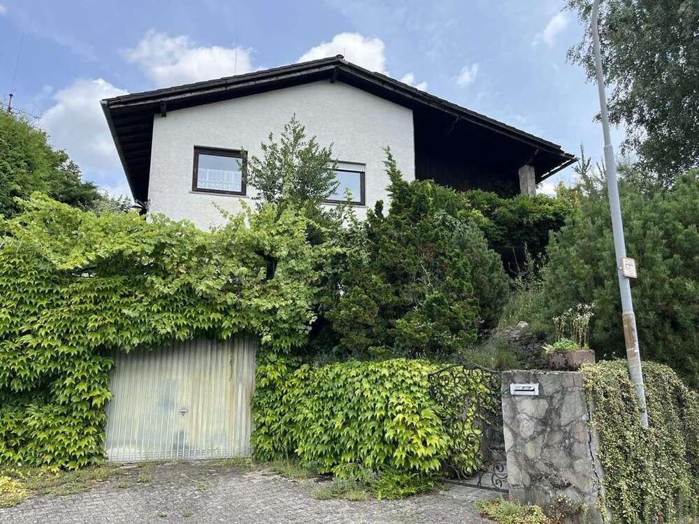 Thumbnail-Haus zum Kaufen in Nidderau-Windecken 450.000,00 € 196.22 m²