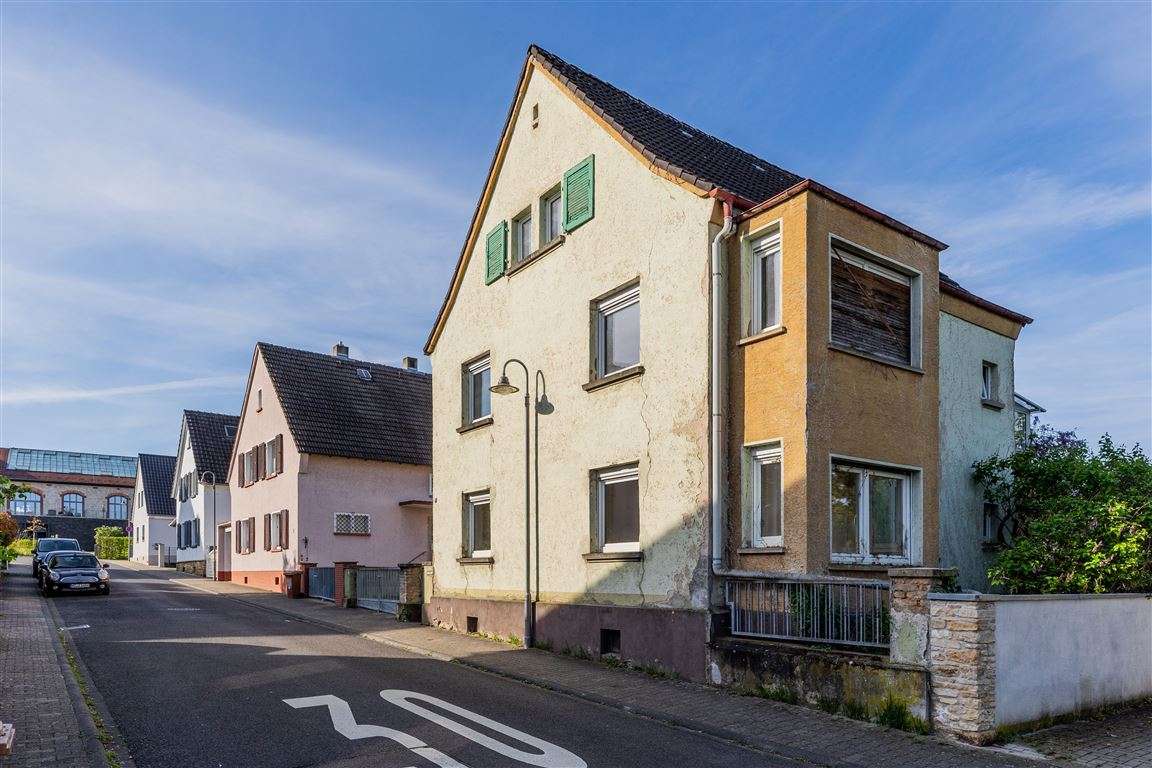 Thumbnail-Haus zum Kaufen in Ingelheim am Rhein 295.000,00 € 154 m²