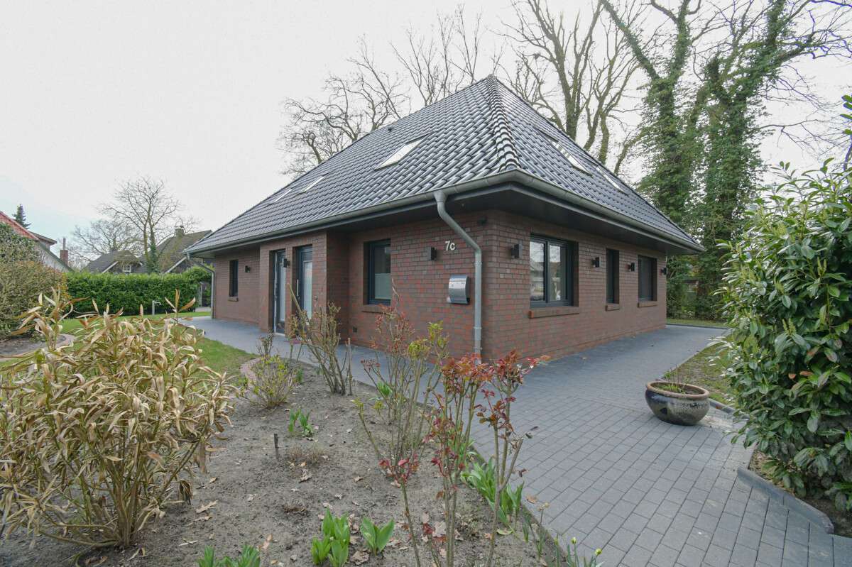 Thumbnail-Wohnung zum Mieten in Edewecht 1.250,00 € 107.44 m²