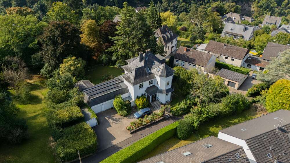 Thumbnail-Haus zum Kaufen in Koblenz 1.180.000,00 € 315.28 m²