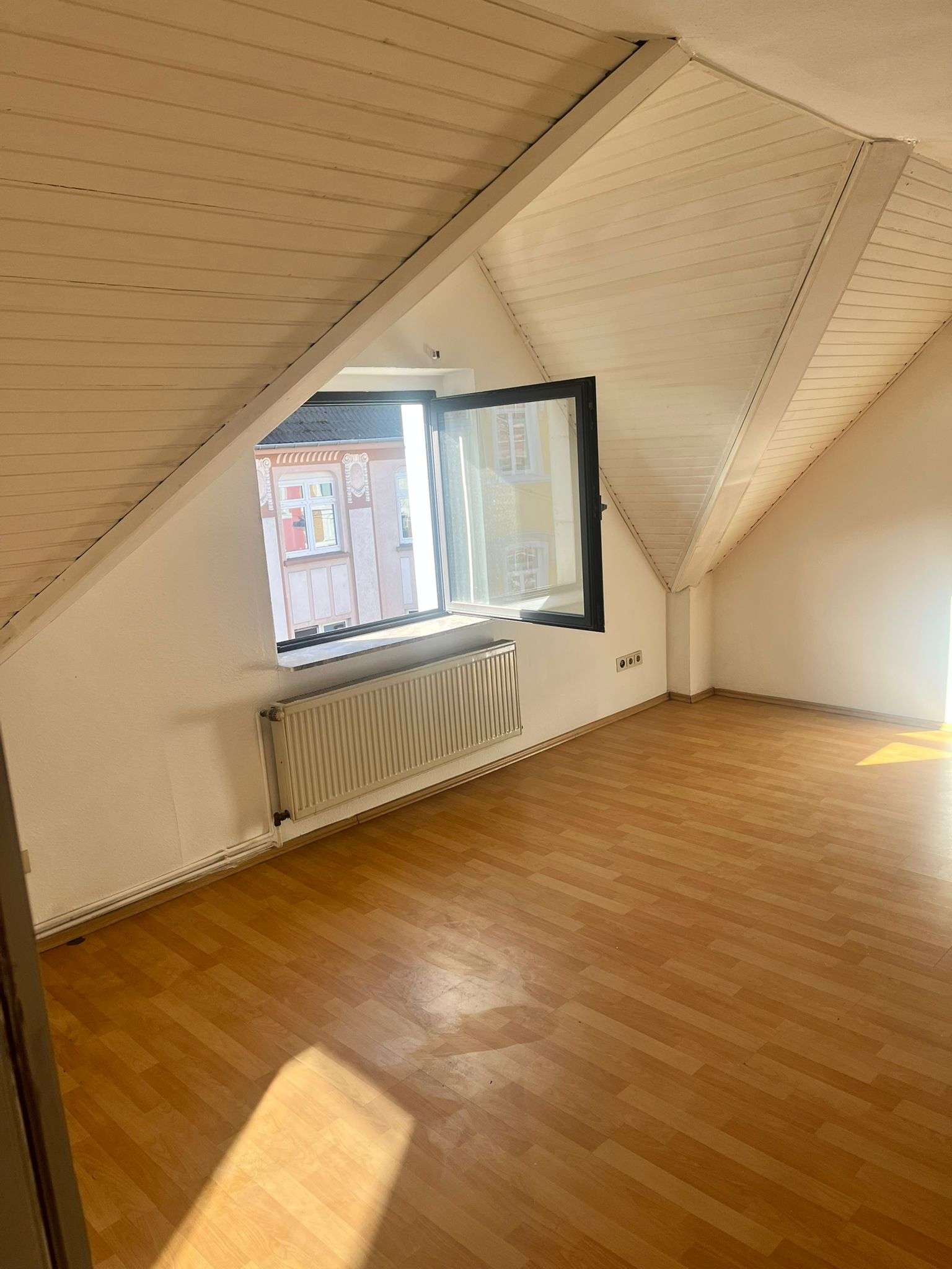 Thumbnail-Wohnung zum Mieten in Krefeld 410,00 € 39 m²