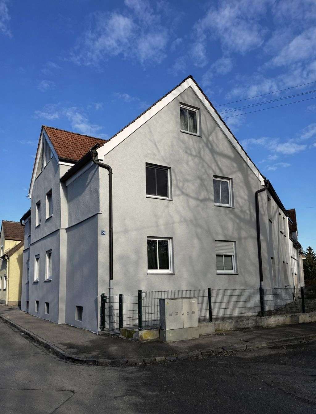 Thumbnail-Haus zum Kaufen in Augsburg 990.000,00 € 247.22 m²