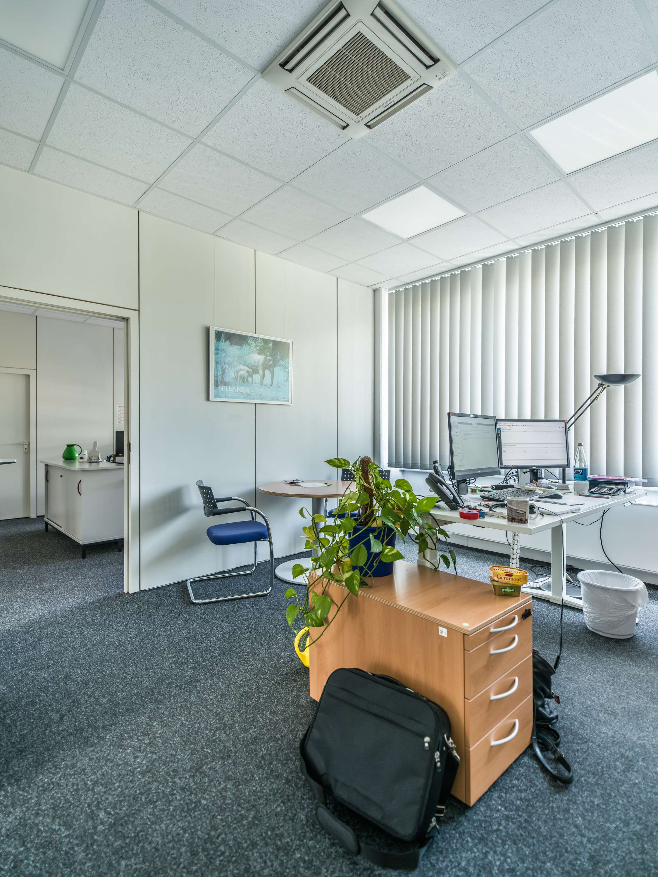Thumbnail-Büro in Wiesbaden 1.800,00 € 200 m²