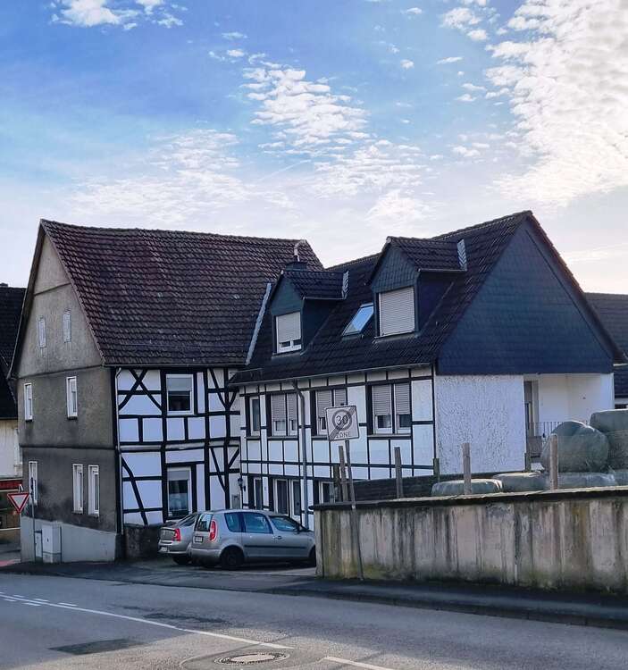 Thumbnail-Haus zum Kaufen in Schwerte-Westhofen 290.000,00 € 283 m²