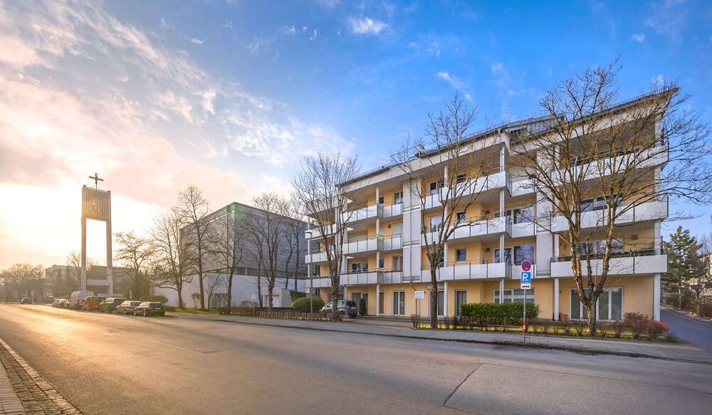 Thumbnail-Wohnung zum Kaufen in Germering Unterpfaffenhofen 845.000,00 € 190 m²