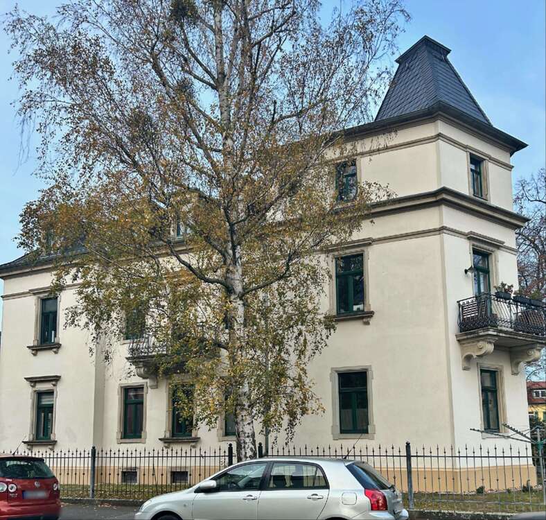 Thumbnail-Wohnung zum Kaufen in Dresden 250.000,00 € 64.11 m²