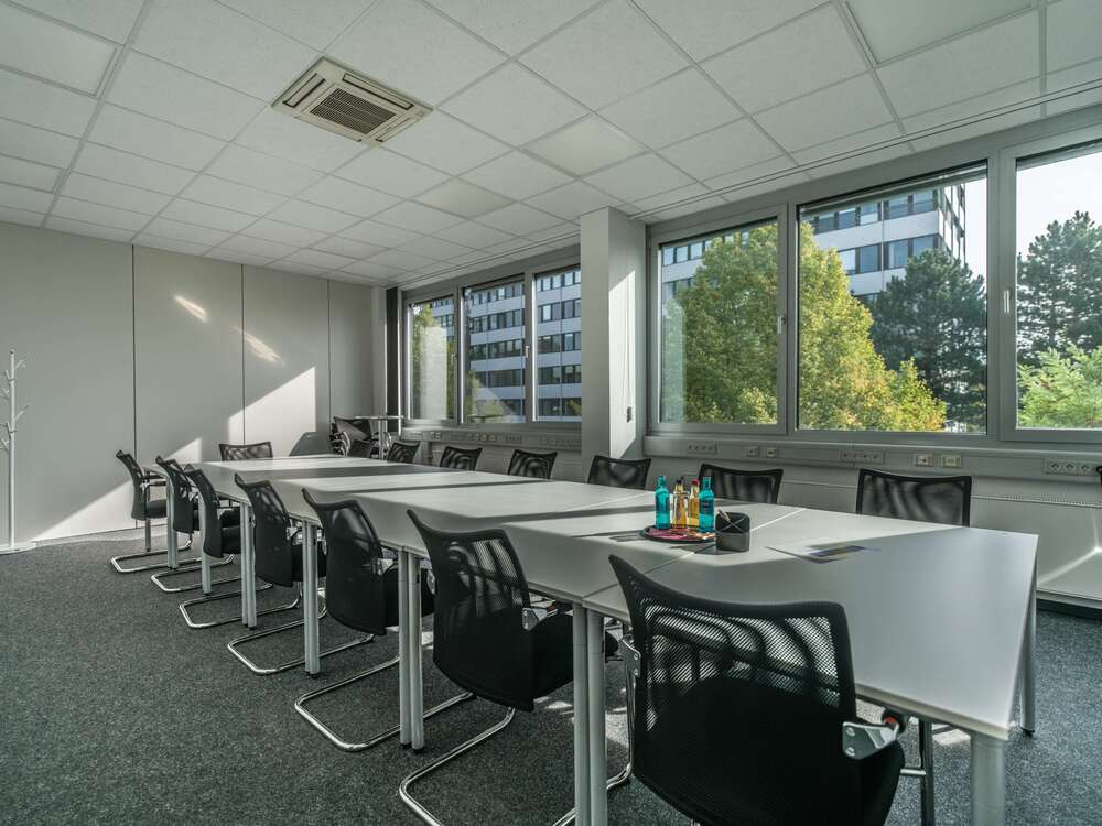 Thumbnail-Büro in Wiesbaden 3.850,00 € 428 m²