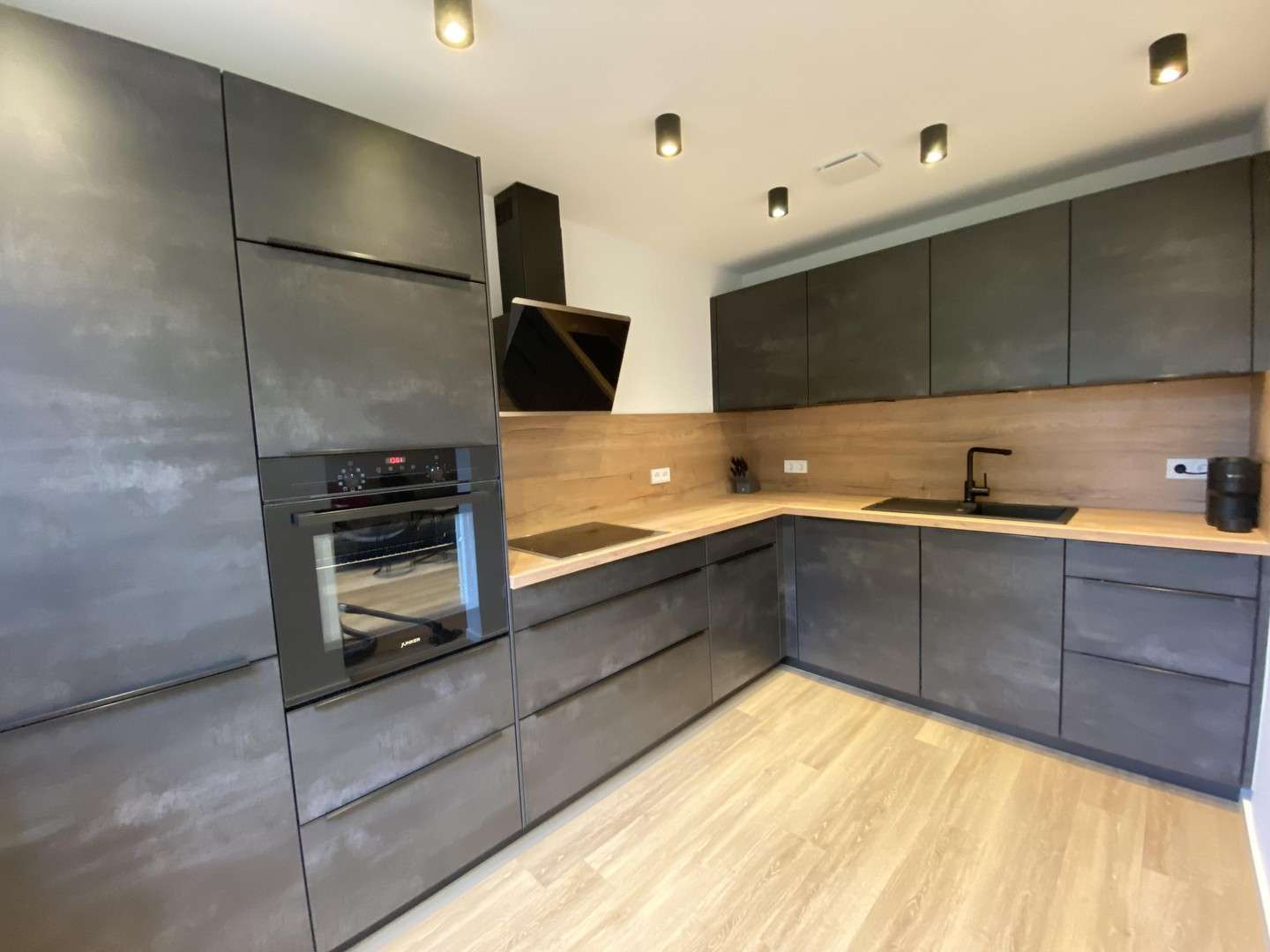 Thumbnail-Wohnung zum Mieten in München 2.000,00 € 50 m²