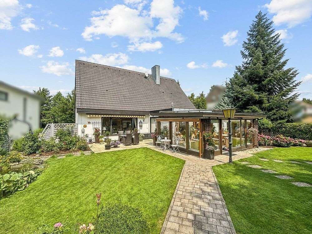 Thumbnail-Haus zum Kaufen in Nürnberg 899.000,00 € 178.5 m²