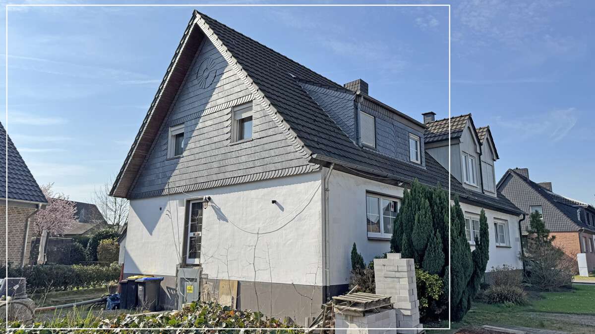 Thumbnail-Haus zum Kaufen in Voerde 219.000,00 € 104.37 m²