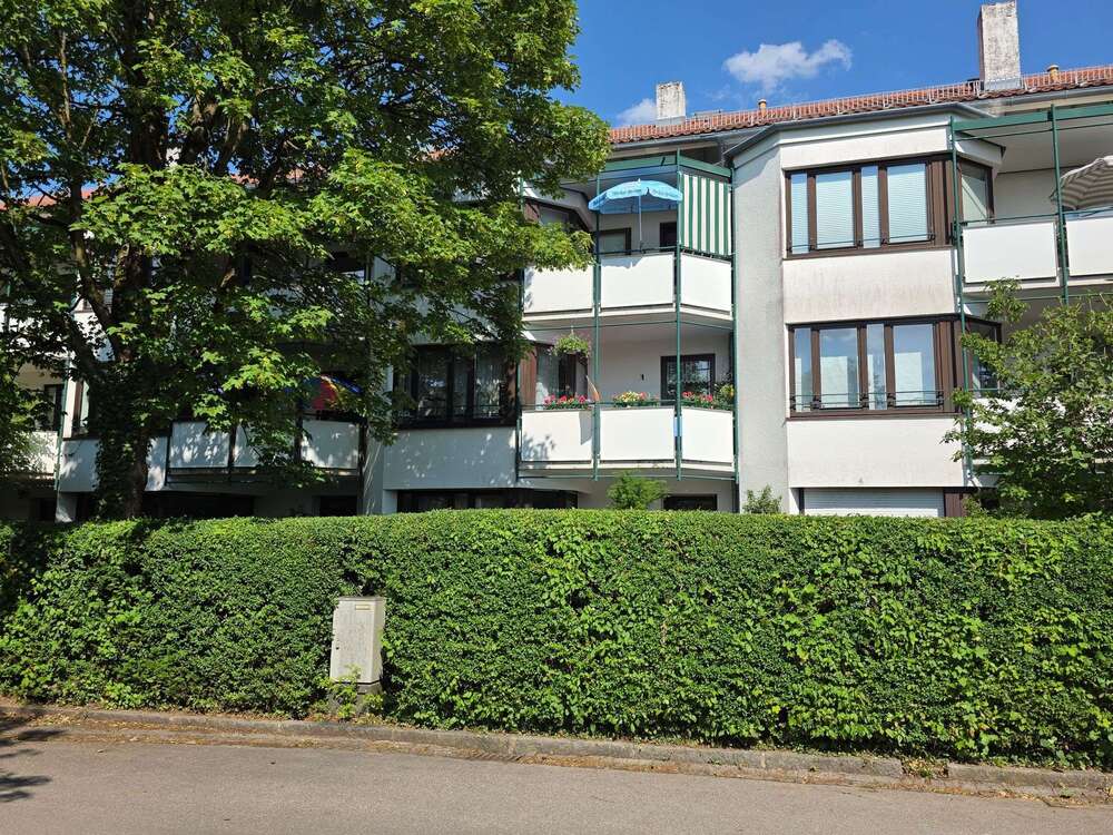Thumbnail-Wohnung zum Mieten in Unterhaching 1.060,00 € 62.15 m²