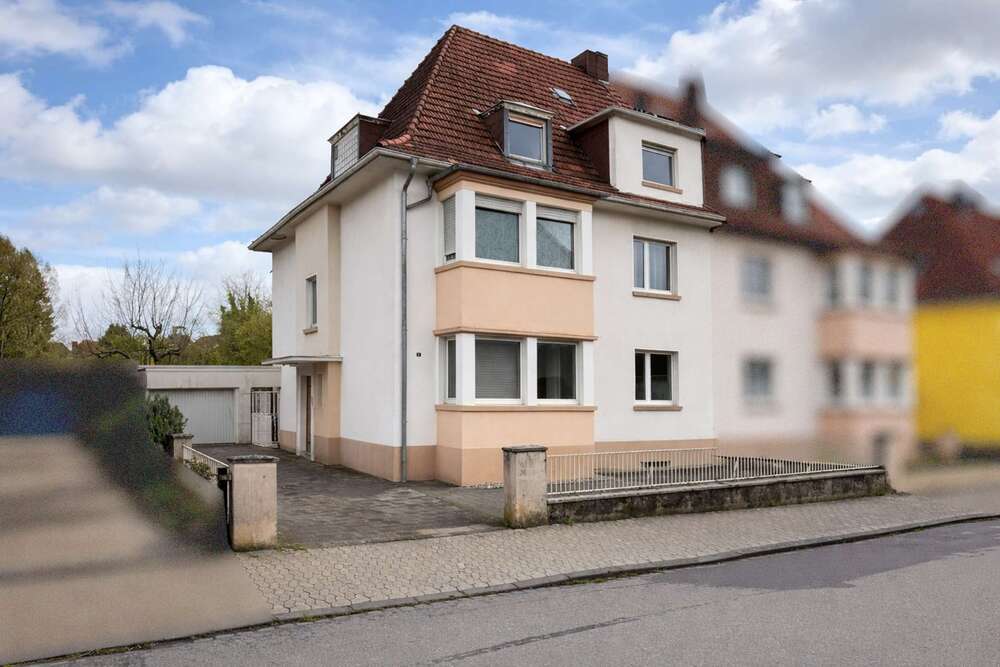 Thumbnail-Haus zum Kaufen in Saarbrücken 329.000,00 € 210 m²