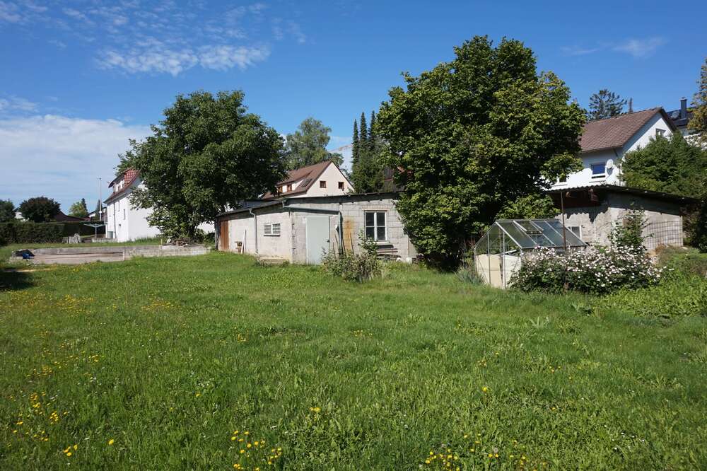 Thumbnail-Grundstück zu verkaufen in Aldingen 220.000,00 € 1300 m²