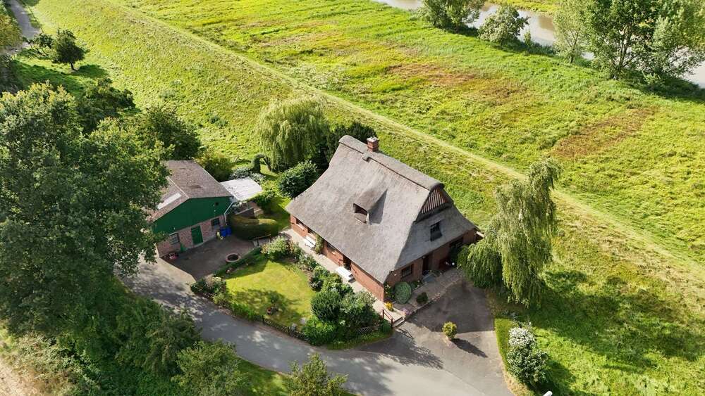 Thumbnail-Haus zum Kaufen in Moorrege 590.000,00 € 169 m²