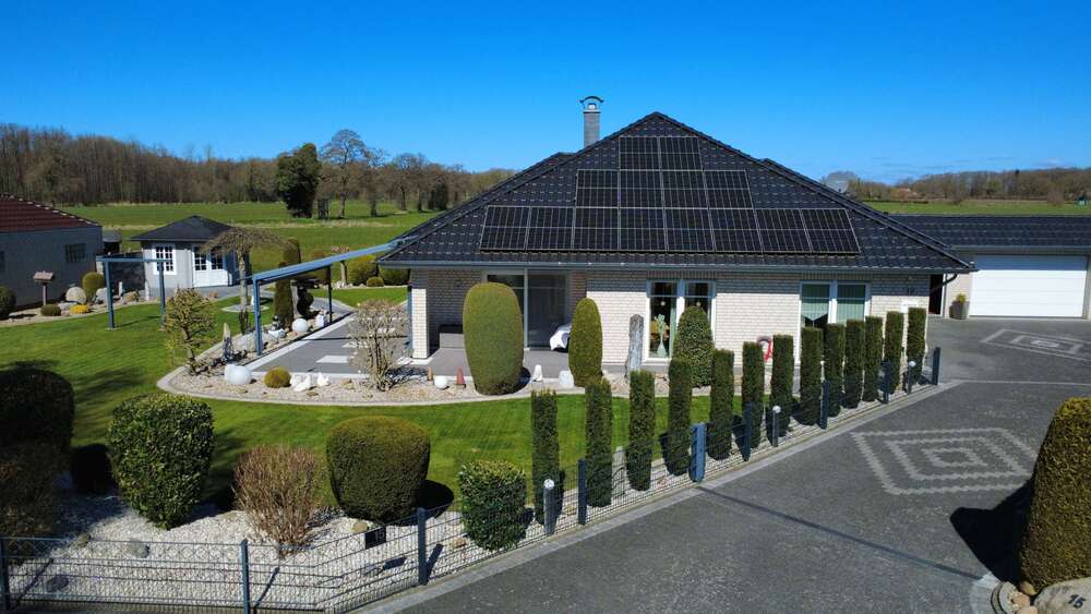 Thumbnail-Haus zum Kaufen in Westerstede - Ocholt 595.000,00 € 170 m²