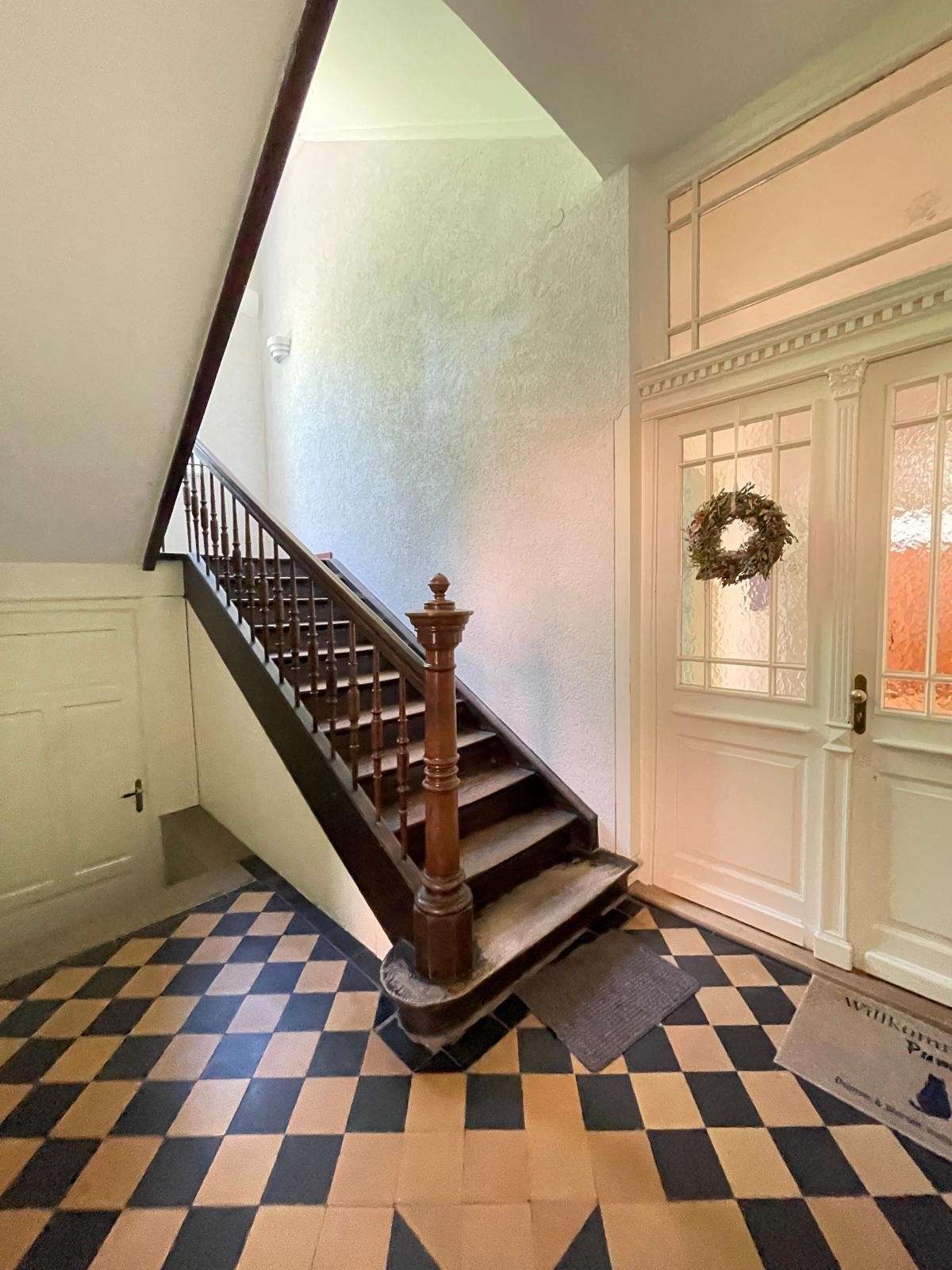 Thumbnail-Wohnung zum Mieten in Erlangen 1.536,00 € 105 m²