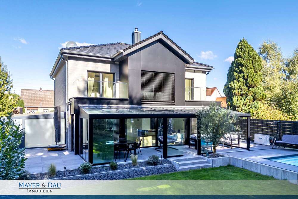 Thumbnail-Haus zum Kaufen in Oldenburg 999.000,00 € 230 m²