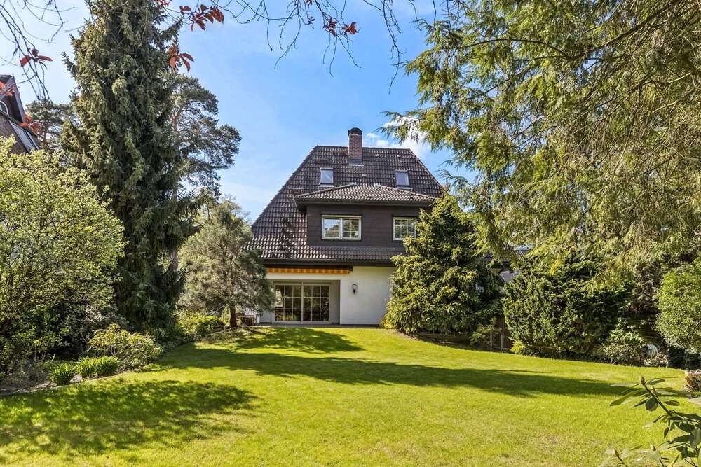 Thumbnail-Haus zum Kaufen in Berlin 1.200.000,00 € 303 m²